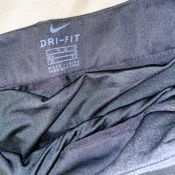 Nike Golf Tennis Skirt - Picture 2 of 3